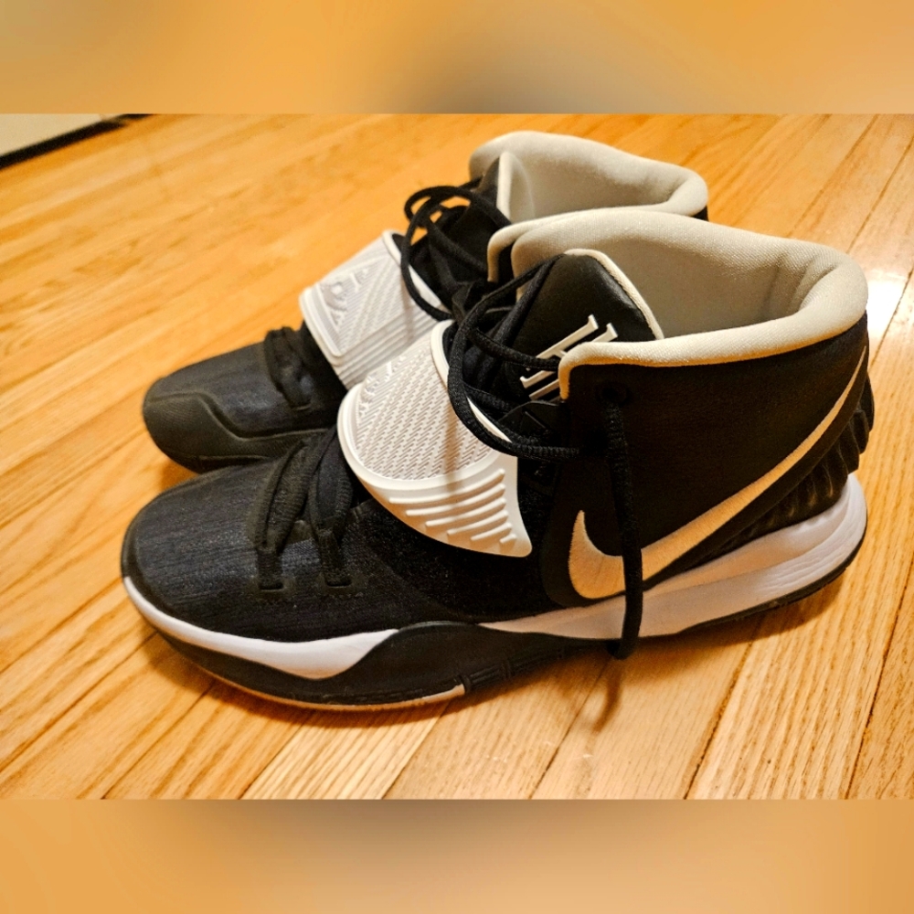 Kyie Irving Nike Running Shoes